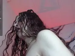 Amateur Live Porn of agatha_monfort1