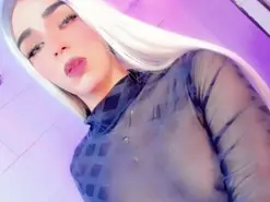 Amateur Nude Webcam of alessa_mullen