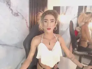 Cam4 Sex Chat of Hot_sexy_doll