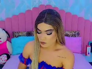 Cam4 Free Live Porn of ariadna_princes