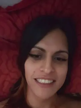 Cam4 Free Live Porn of QuennMath32