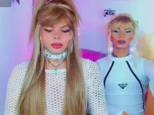 Cam4 Watch Live Sex Cams of leslychaneldoll