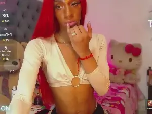 Cam4 Free Live Porn of lucianadolll