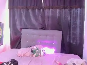 Cam4 Adult Video Chat of Megan_Miles02