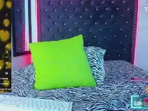 Cam4 Nude Webcam of Michell_Sexy1