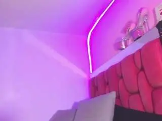 Camsoda Best live sex cam show of sexxy-naomi