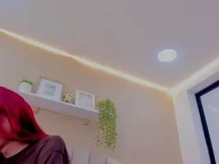 Camsoda Sex Cam of mia-thompson-1