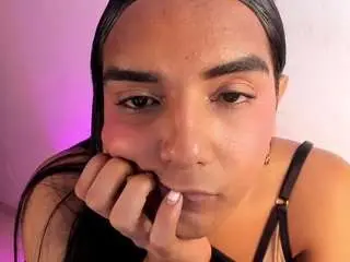 Camsoda Adult Video Chat of hotlittlebittch