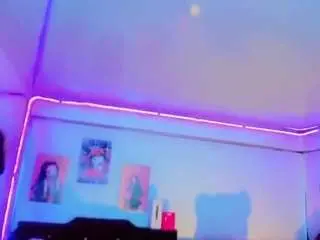 Camsoda Adult Webcam of chloe-hot-xxx