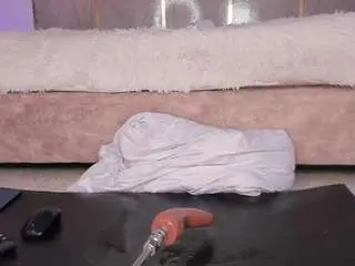 Camsoda Adult Webcams of jiggly1
