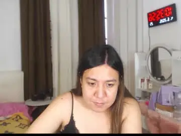 Chaturbate Live Sex Cam of stellahugets