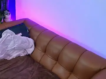Chaturbate Free Live Porn of rosaliecaine