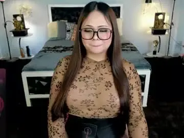 Chaturbate Adult Video Chat of naughtytrans_huntress