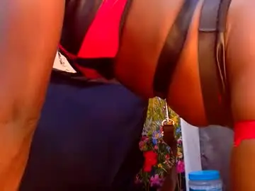 Chaturbate Live Porn of lucile_carrie