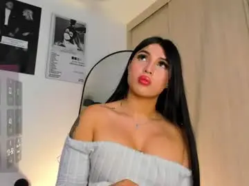 Chaturbate Watch Live Sex Cams of hollyprincess_2