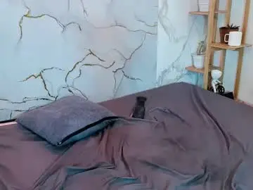 Chaturbate Private Sex Chat of nahomi_hot2002