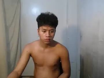 Chaturbate Sex Cam of naughtyhot_star19