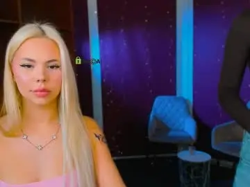 Chaturbate Live Sex Cam of eva_drive