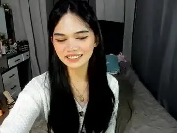 Chaturbate Free Live Porn of naughty_emmats