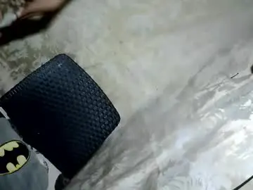 Chaturbate Free Porn Cam of hugecock_macy