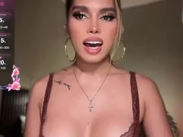 Chaturbate Live Sex Cam of lipstodiefor_