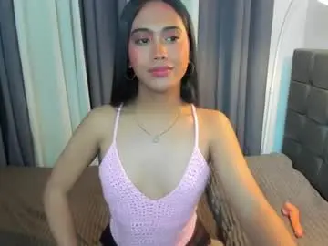 Chaturbate Live Sex Cam of asian_bigcockthea01