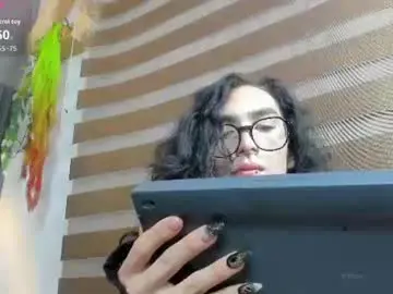 Chaturbate Free Porn Cam of shammy_rosse