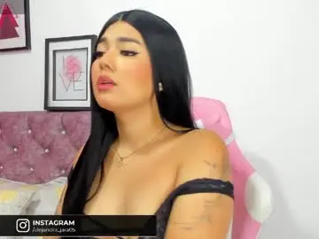 Chaturbate Sex Cam of ashliekitty_011