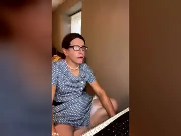 Chaturbate Live Porn of missnicolenicolenicole