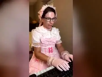 Chaturbate Adult Webcams of missnicolenicolenicole