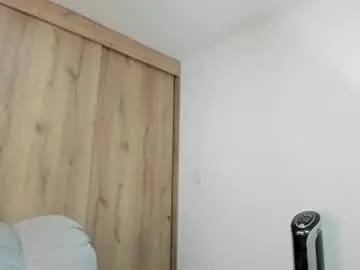 Chaturbate Live Sex Cam of xspecialroomx