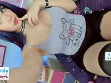 Chaturbate Live Sex Cam of cobie_smoulders_