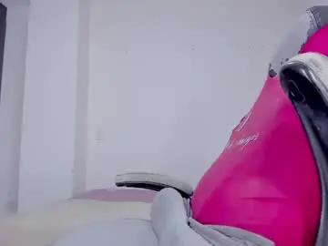 Chaturbate Watch Live Sex Cams of xtalianahotx