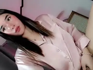 Chaturbate Adult Webcam of lucy_juicy18