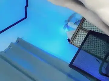 Chaturbate Private Sex Chat of lucy_juicy18