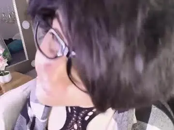 Chaturbate Best live sex cam show of saturningsweets