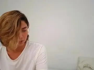 Chaturbate Free Live Porn of skyamber8v2