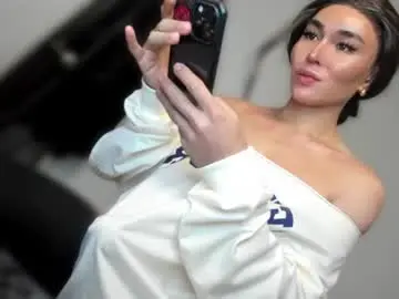 Chaturbate Watch Live Sex Cams of transnextdoor_