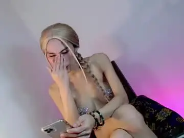 Chaturbate Free Live Porn of bellafucks1