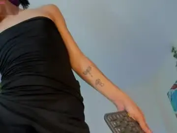 Chaturbate Watch Live Sex Cams of _emmaruiz