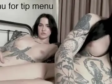 Chaturbate Watch Live Sex Cams of elyseeve333