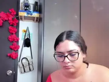 Chaturbate Free Live Porn of mensia_hernandez