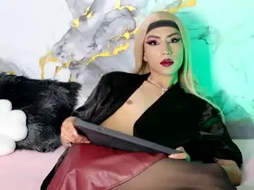 Chaturbate Watch Live Sex Cams of briana_white