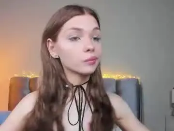 Chaturbate Live Sex Cam of blondy_fina