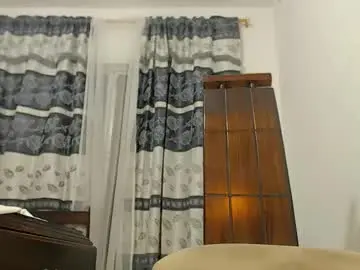 Chaturbate Sex Chat of camila_blandexxxx