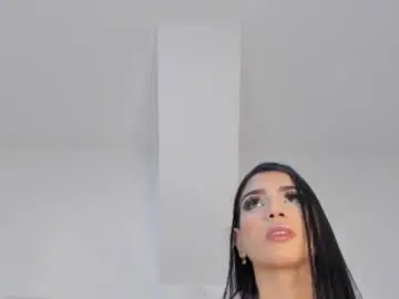 Chaturbate Live Sex Cam of roxana_scott1