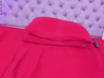 Chaturbate Sex Cam of sofia_girl_
