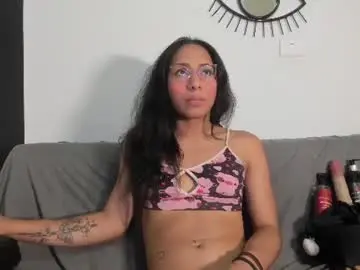 Chaturbate Sex Cam of emilygomezz