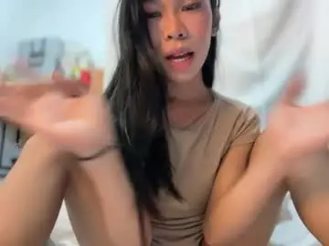 Chaturbate Live Sex Cam of asian_aki