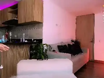 Chaturbate Adult Video Chat of cloe_doll_new